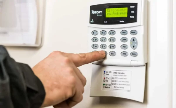 intruder-alarm-installer-works-package-image-600x370